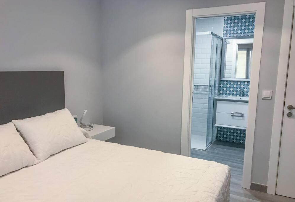 Sakura Homes Ponferrada Centro 8 Plazas Exteriör bild